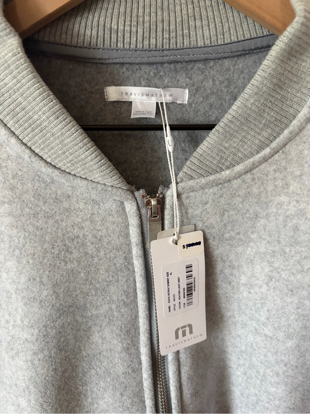 Travis Mathew Rustic Retreat Bomber - Picture 12 of 15